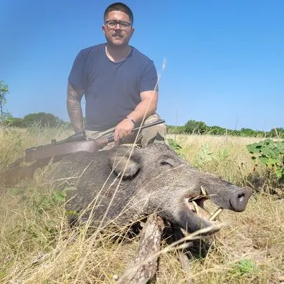 1-Day Guided Hog Hunt — photo 3