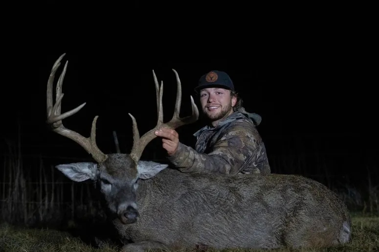 Exclusive Trophy Whitetail Hunt